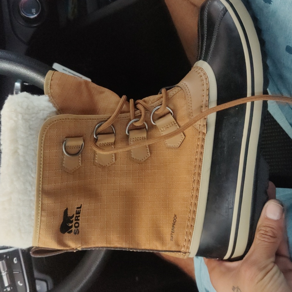 Women's boots